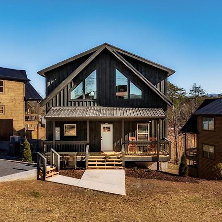 Private Indoor Pool Cabin W/ Game Room & Hot Tub! ピジョンフォージ エクステリア 写真